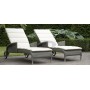 Safi sunlounger with arms