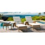 Safi sunlounger with arms