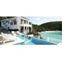 Safi sunlounger with arms