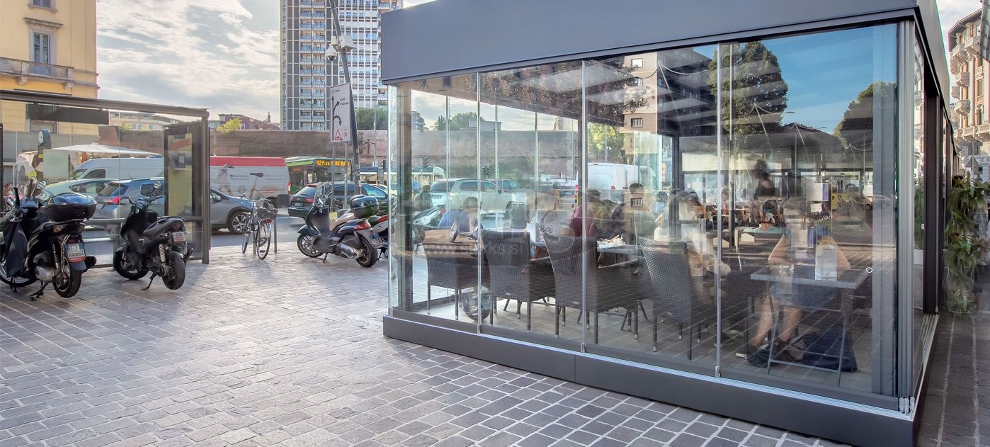 G71 All-glass sliding system 6,2 x 2,5 m