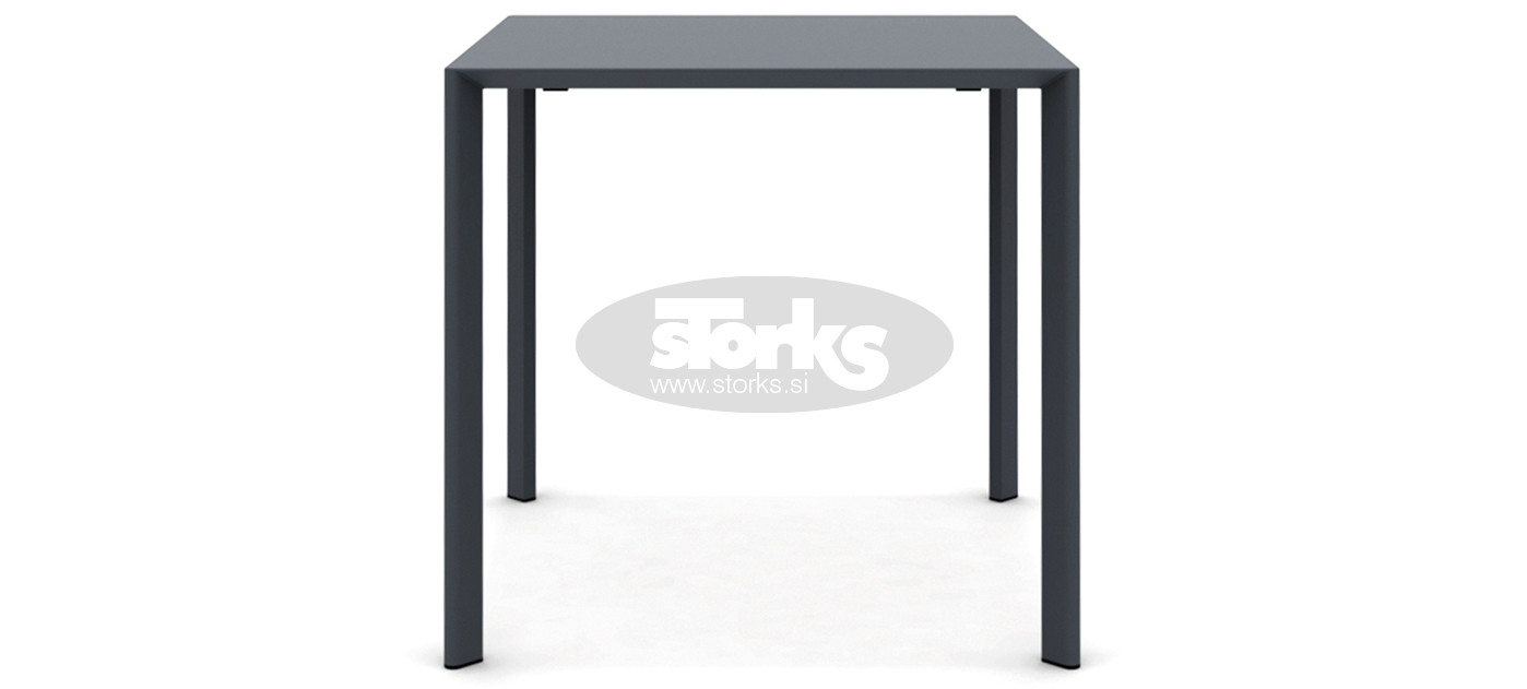 Fox table 90 x 90 cm