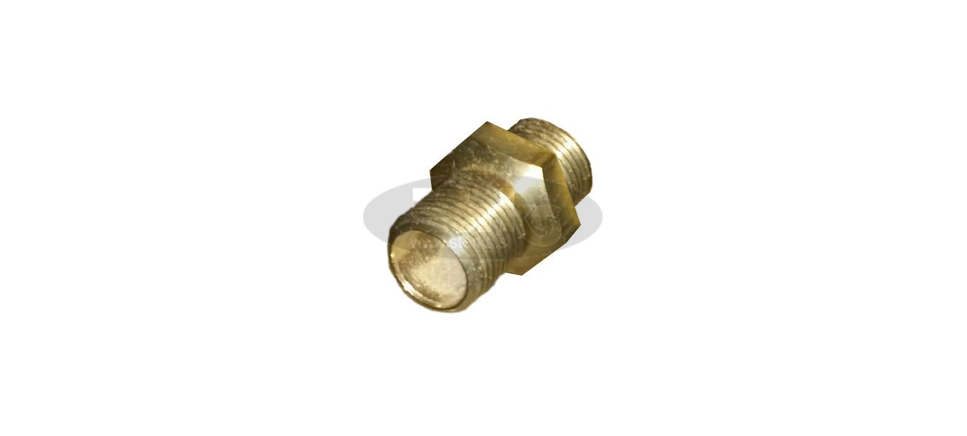 Schnellkupplung an der Pumpe 3/8" M und ARM (Überwurfmutter)