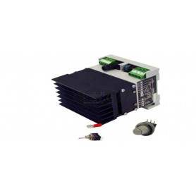 STAR 2 Heizungsregler: von 0 bis 4000W einphasig Nastavljiv dimer: od 0 do 4000W enofazna