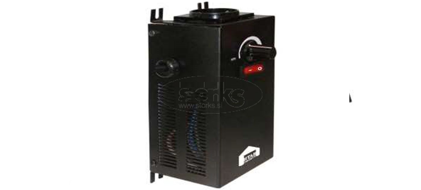 Kontrola moči: od 0 do 3000W enofazna