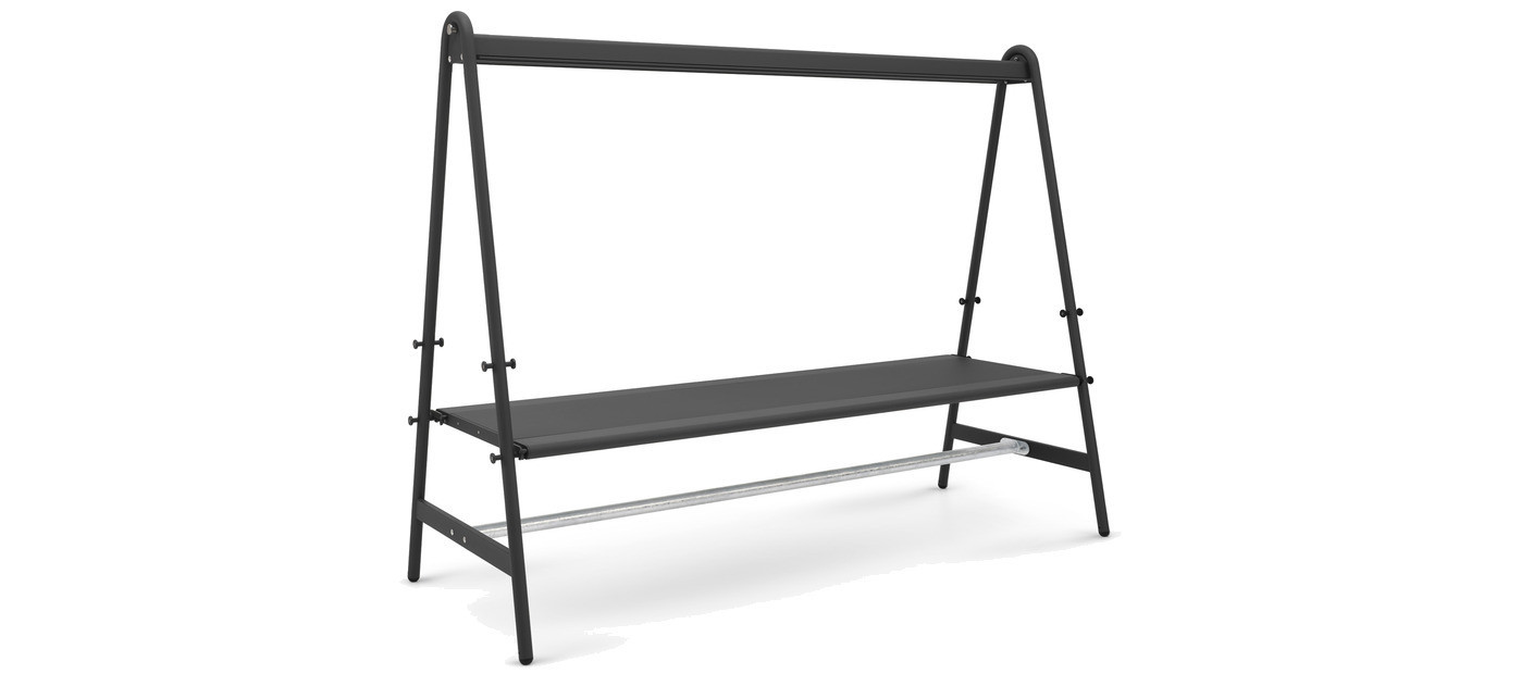 Extremis AMAi table with benches