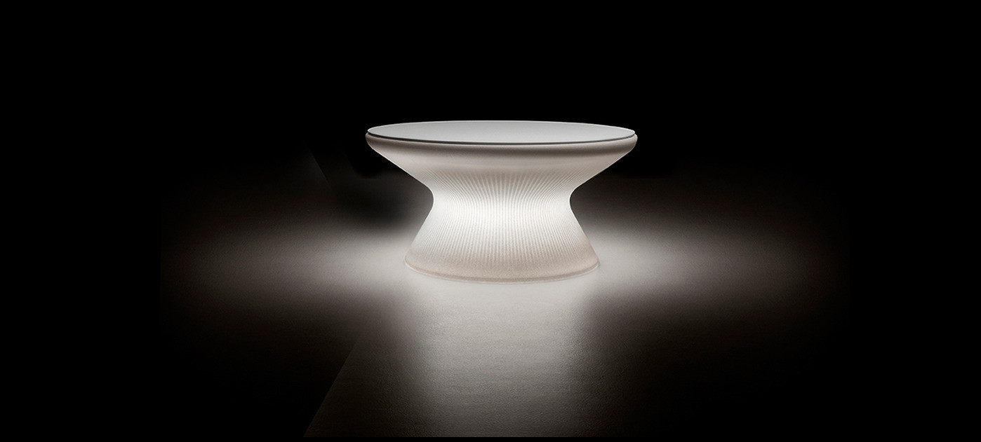Plust Fade postolje klupskog stolića, U1 White Light