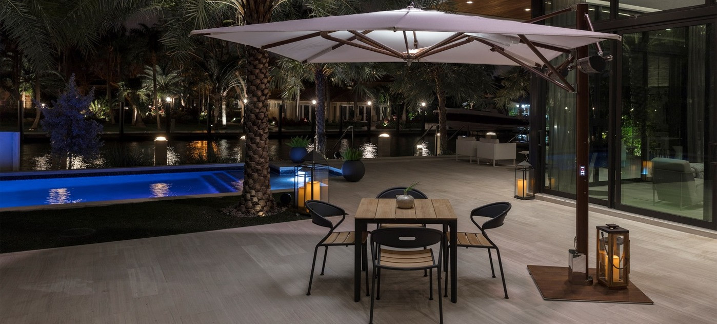 Tuuci Ambia LED-Leuchte, 2 Heizstrahler und Automatik für Ocean Master MAX Cantilever