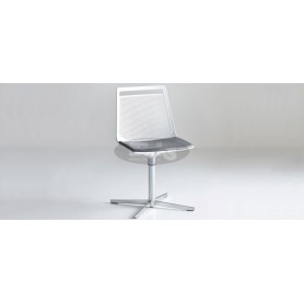 Actor chair with 4 legs