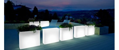 Illuminated pots