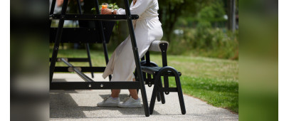 Extremis AMAi table with benches | sTorks